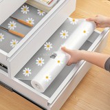 1 tekercs százszorszép mintás vízálló konyhai alátét