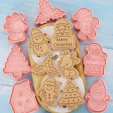 8 részes karácsonyi süti kiszúró készlet: Mézeskalács ember, karácsonyfa, hóember, Mikulás, harangok, hópelyhek, Boldog karácsonyt