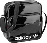 Adidas Oldaltáska, válltáska Sir bag patent G76249