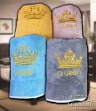 ÁgyneműPláza 4 részes Mr. & Mrs., King & Queen Mikrofiber törölköző, 70x140 cm törölköző, színes mikroszálas törölköző