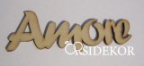 AMORE felirat fából