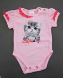 Andrea Kft. Fodros rövid ujjú baba body cuki Cicás mintával