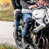 Assesso Neoprén térdmelegítős térdvédő kemény protektorral