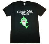 Asti Rövid ujjú férfi póló cápás mintával "Grandpa shark" felirattal