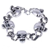 AZIZ Nemesacél koponyás (halálfejes) karkötő 2.