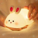 Baking & Pet Kft Nyuszi Szilikon Éjszakai Fény – Puha Tapintású LED Lámpa