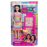 Barbie tanárnő karrierbaba játékszett szőke hajú kisgyerekkel - Mattel