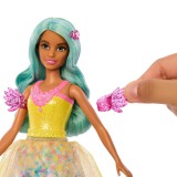Barbie: Touch of Magic tündérbaba gyönyörű ruhában kisállattal és kiegészítőkkel- Mattel