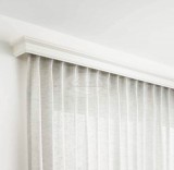 Barock 3 sínes fehér színű előlapos fa karnis oldalfalra