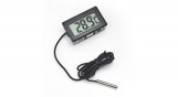 Beépíthető digitális hőmérő LCD kijelzővel - fekete