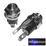 Beépíthető, fém DC aljzat. 2,5mm/5,5mm Taiwani termék