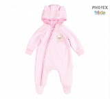 Bembi kislány világos rózsaszín rugdalózó ,macis felirattal (KB140)