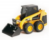 BRUDER Caterpillar önjáró rakodógép (02431)