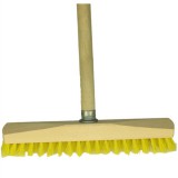 BT Súrolókefe fa nyéllel