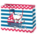 Cardex Cica egy vitorlás hajóban nagy méretű ajándéktáska 27x14x33cm-es