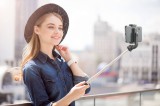 Cellularline Bluetooth selfie stick Freedom with tripod function, black BTSELFIESTICKFREEK