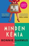 Central Könyvek Bonnie Garmus: Minden kémia - könyv