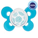 Chicco Physio Comfort szilikon cumi 6-16 hó fiú - pöttyös 1 db
