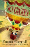 CHICKEN HOUSE LTD. Emma Carroll: Sky Chasers - könyv