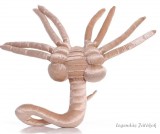 Chongqing Yigeng Agricultural Development Co., Ltd. Alien Facehugger jellegű plüss 25 cm