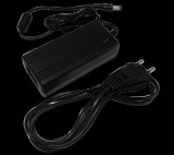 Conlight Egyenfeszültségű stabilizált hálózati adapter