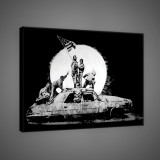 Consalnet Vászonkép, Flags by Banksy, 60x40 cm méretben