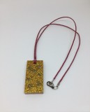 Csillogó arany, műgyanta nyaklánc