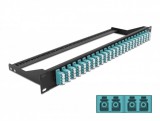 Delock 19 száloptikás csatlakozó panel 24 portos LC Quad vízkék
