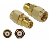 Delock Adapter RP-SMA-dugó apa SMA csatlakozóhüvel