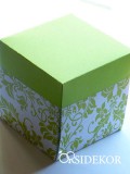 Dobozos esküvői meghívó színes, mintás grafikával, 7x7 cm
