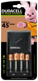 Duracell Hi-Speed CEF27 45 perces AA/AAA gyors ceruza akkutöltő + 2db AA ceruza akku és 2db AAA akku