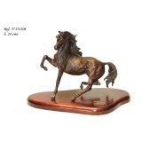 Ebano Ló fatalapzaton bronz szobor