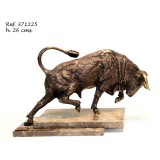 Ebano Támadó bika bronz szobor