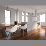 EDDC Modern design radiátor 480x1400 mm 887W fehér szín középső bekötés univerzális csatlakozás különleges hosszított és keskenyített, stílusos megjelenés