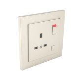 efapel 90184_CPE Komplett csatlakozóaljzat (brit típusú) gyöngyház