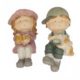 Egyéb Gyerek fiú, lány cicával, kutyával ülő poly 10 cm x 8,5 cm x 15,5 cm rózsaszín, zöld 2 féle