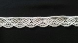 Elasztikus műszálas csipkeszalag - 2,4 cm