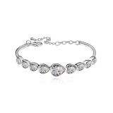 ELEGÁNS SZÍVES KARKÖTŐ - crystal
