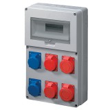 ELMARK ipari csatlakozódoboz, 12 modul, német típusú aljzat: 2x16A, 1P+N+E: 1x16A, 3P+N: 2x16A+1x32A, IP44, 320x510x135mm