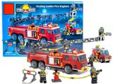 Építőkocka-Tűzoltó-5 Bábúval-607 Elemes
