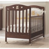 Erbesi Jolie babaágy - dió