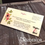 Esküvői meghívó fából, nyomtatott virágos grafikával