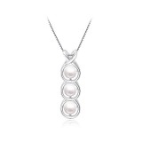 EZÜST  MEDÁL GYÖNGYÖKKEL