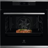 Electrolux KOEBP 39 WX SenseCook beépíthető sütő, WIFI, maghőmérő, pirolitikus tisztítás, beprogramozott receptek, LCD kijelző (KOEBP39WX)