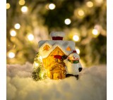 Family Karácsonyi LED-es házikó - 6 féle - 8 x 6 x 8,5 cm