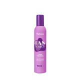 FANOLA FAN Touch High Control Extra Kontrollt biztosító hajhab 300 ml