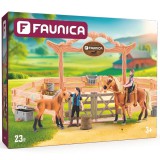 Faunica: Lovarda lovakkal és lovasokkal 23db-os játékszett - Woodyland