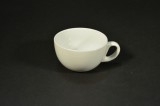 Fehér porcelán teás csésze 350 ml