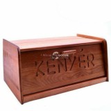 Feliratos kenyértartó bükkfából