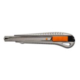 Fiskars Professzionális pengekés, 9 mm készlet erejéig (1004618)
